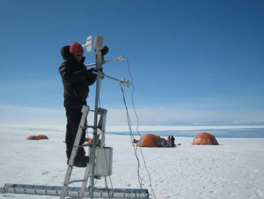 The Royal Geographical Society, IDHL