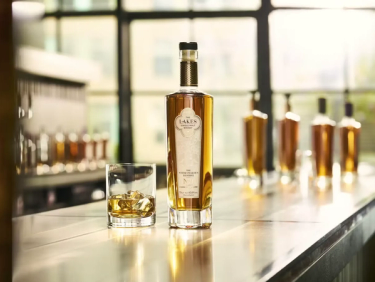 Lakes Distillery, IDHL