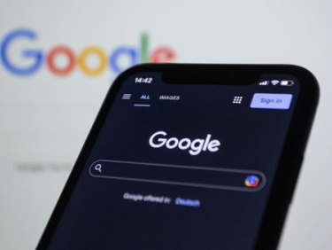 Google’s AI Overviews, IDHL